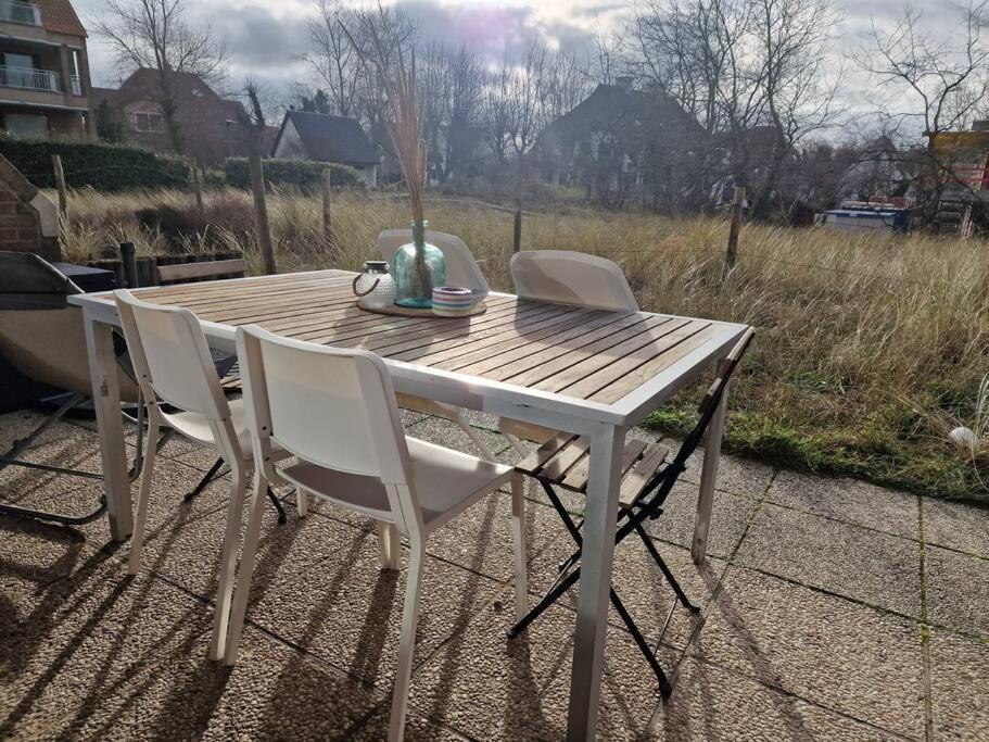 4-Persoons Appartement Met Een Mooi Uitzicht De Panne Dış mekan fotoğraf